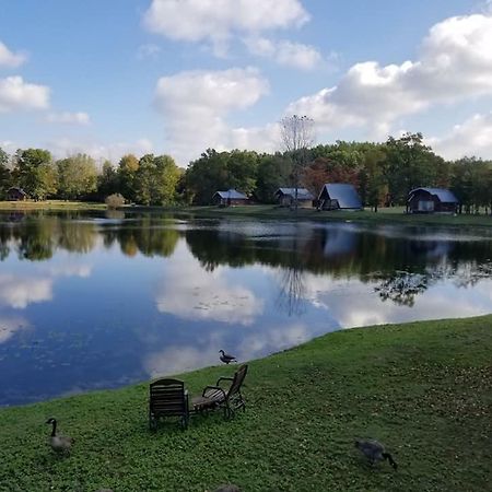فندق Springfieldفي  Serenity Springs - Michigan City المظهر الخارجي الصورة