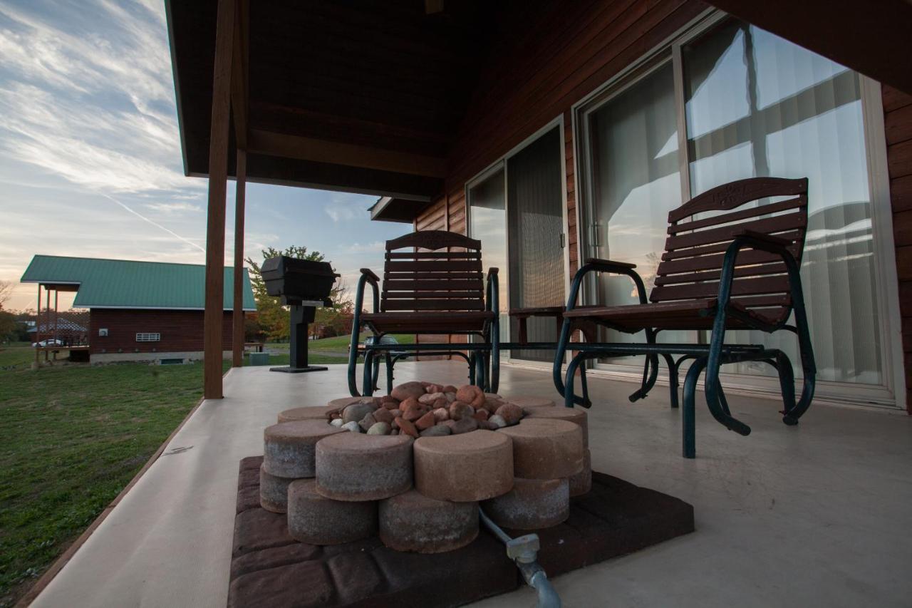 فندق Springfieldفي  Serenity Springs - Michigan City المظهر الخارجي الصورة